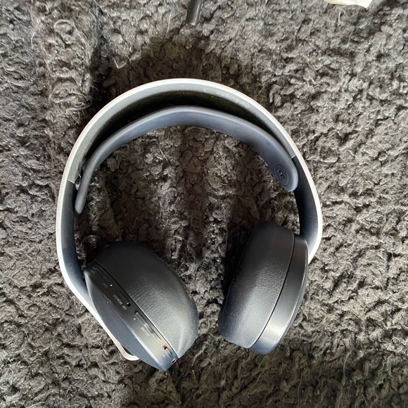 Boxes up and ready to go hmu - Picture 5 of 6